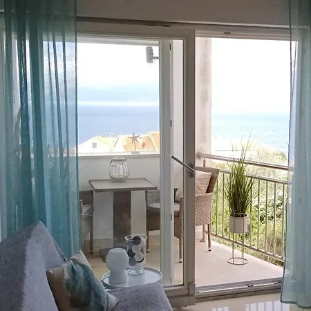 Klementina Apartment *